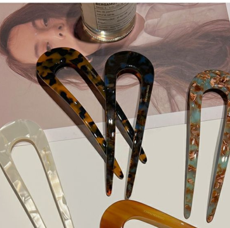 🌿 Hälsosam U-formad hårnål – skonsam styling utan slitage